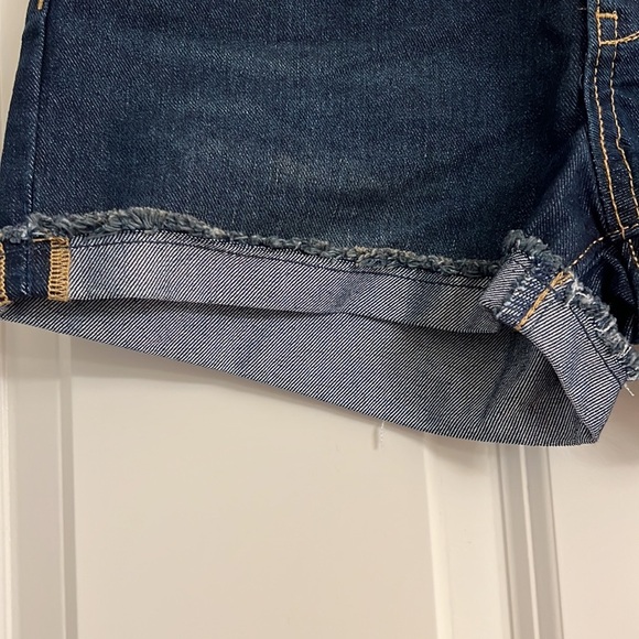 Old navy girls shorts - Picture 3 of 7